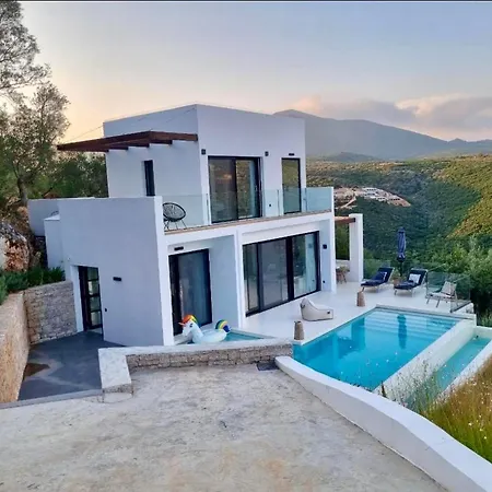Villa The Cove Bay *